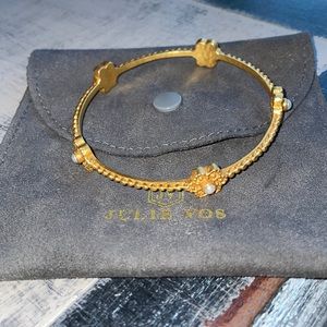 Julie Vos Colette Pearl Flower Bangle (sz Medium)